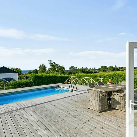 With View And Pool On South Funen Fåborg