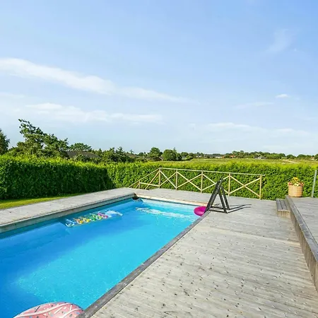 With View And Pool On South Funen 別荘 フ ァボルグ